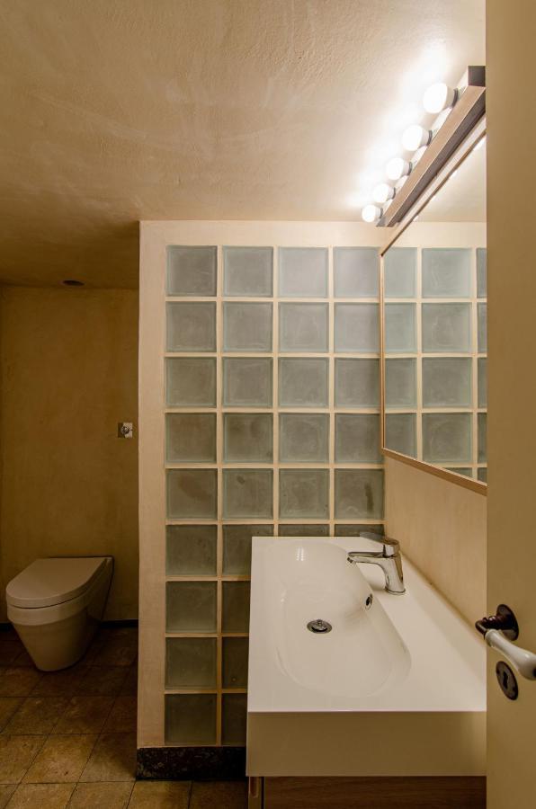Myyellowhome Ermoupoli Esterno foto